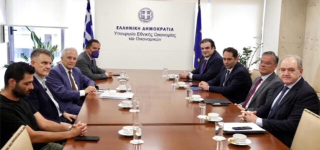 ΚΟΙΝΟ ΔΕΛΤΙΟ ΤΥΠΟΥ ΥΠ. ΕΘΝΙΚΗΣ ΟΙΚΟΝΟΜΙΑΣ ΚΑΙ ΟΙΚΟΝΟΜΙΚΩΝ & ΥΠ. ΥΓΕΙΑΣ ΓΙΑ ΤΗ ΔΙΑΘΕΣΗ ΤΩΝ ΦΥΚ ΑΠΟ ΤΑ ΦΑΡΜΑΚΕΙΑ ΚΑΙ ΤΗΝ ΚΑΤΑΡΓΗΣΗ ΤΟΥ 0,8%